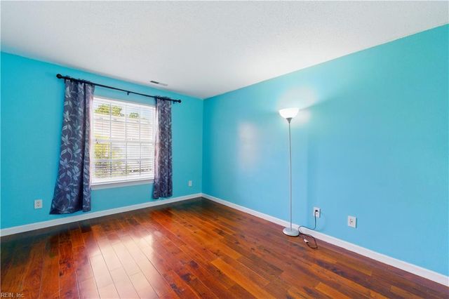 1102 Noble Walk CT, Virginia Beach, VA 23454