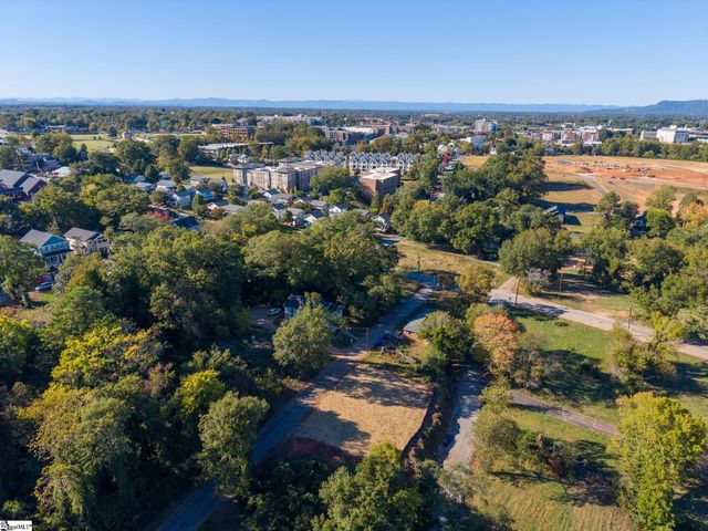 9 Urban Street, Greenville, SC 29605