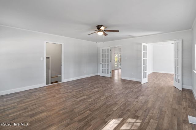 800 Little John Avenue, Jacksonville, NC 28546