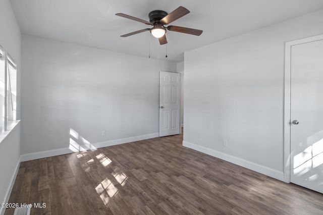 800 Little John Avenue, Jacksonville, NC 28546