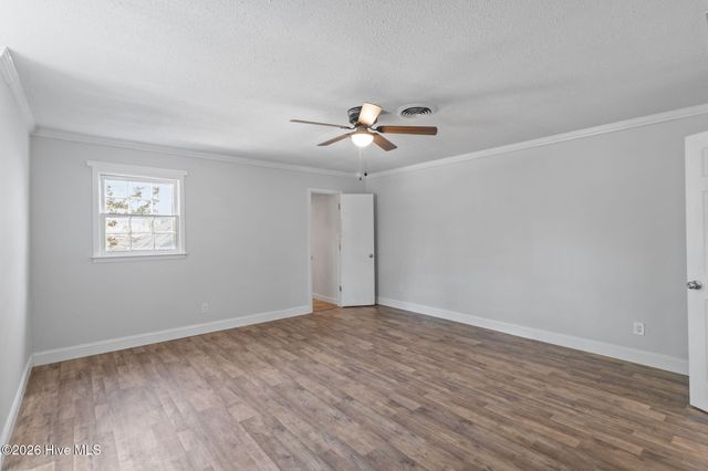 800 Little John Avenue, Jacksonville, NC 28546