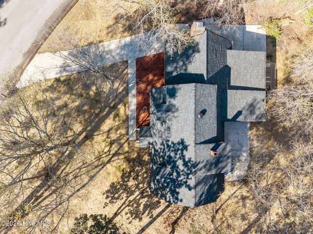 800 Little John Avenue, Jacksonville, NC 28546