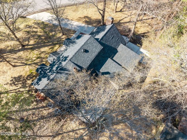 800 Little John Avenue, Jacksonville, NC 28546