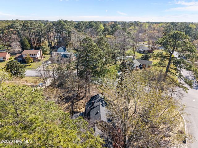 800 Little John Avenue, Jacksonville, NC 28546