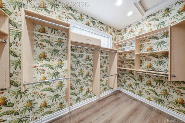 48877 Point Lakeview Drive, Chesterfield Township, MI 48047