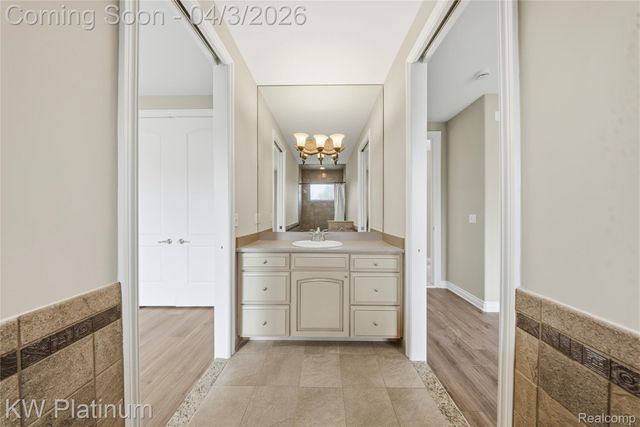 48877 Point Lakeview Drive, Chesterfield Township, MI 48047