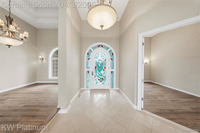 48877 Point Lakeview Drive, Chesterfield Township, MI 48047