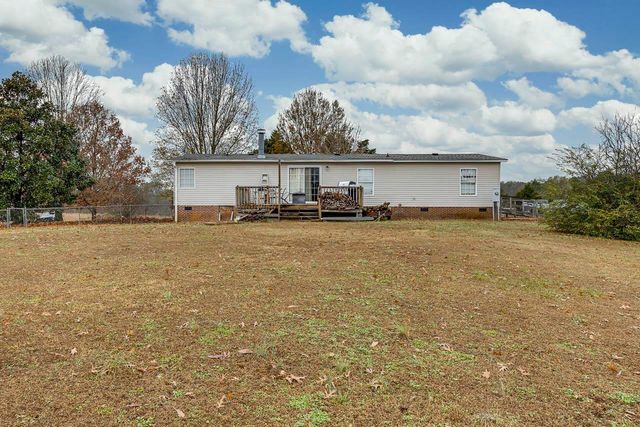 539 Sparrow Road, Clinton, SC 29325
