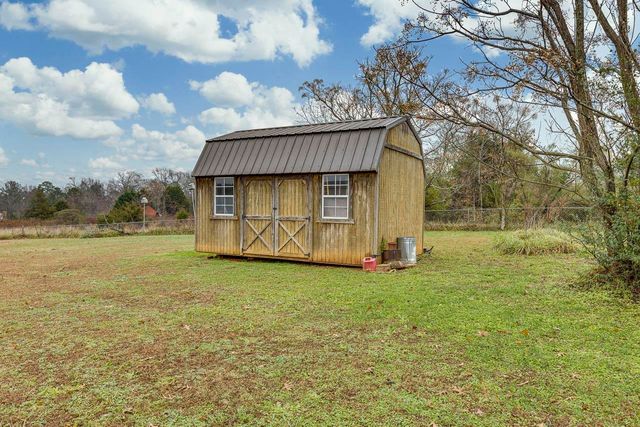 539 Sparrow Road, Clinton, SC 29325