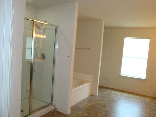 252 Rock Meadow Drive, Crowley, TX 76036