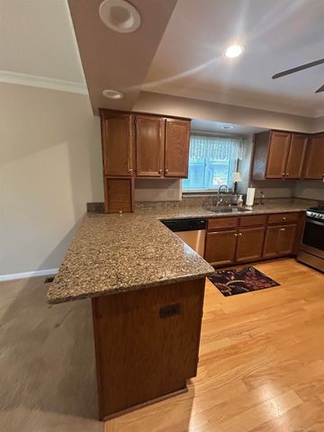 37515 Hanson Drive, Sterling Heights, MI 48310
