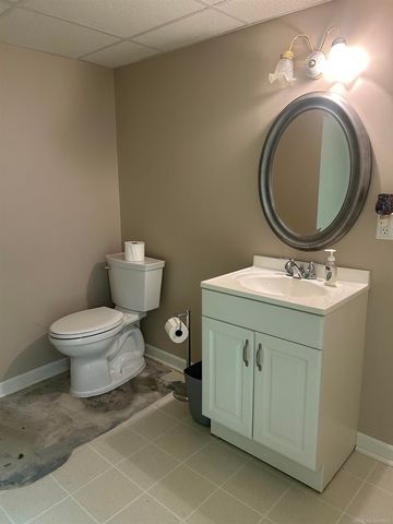 37515 Hanson Drive, Sterling Heights, MI 48310