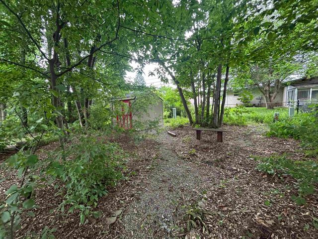 37515 Hanson Drive, Sterling Heights, MI 48310