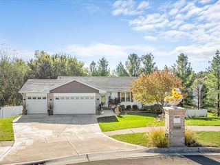 2099 Charnwood Court, Machesney Park, IL 61115