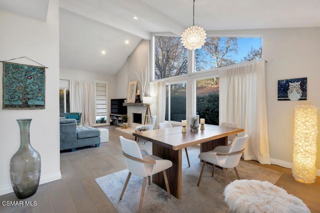 972 Aranmoor Avenue, Westlake Village, CA 91361