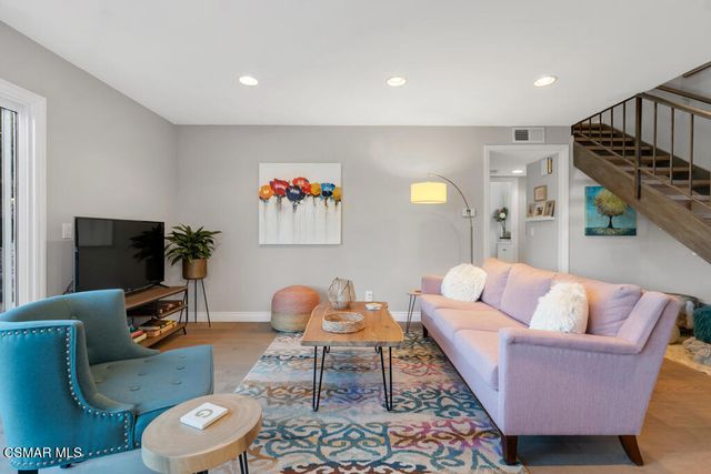 972 Aranmoor Avenue, Westlake Village, CA 91361