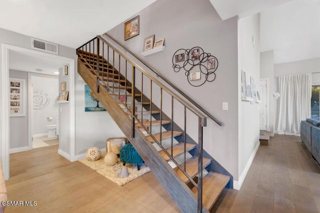 972 Aranmoor Avenue, Westlake Village, CA 91361