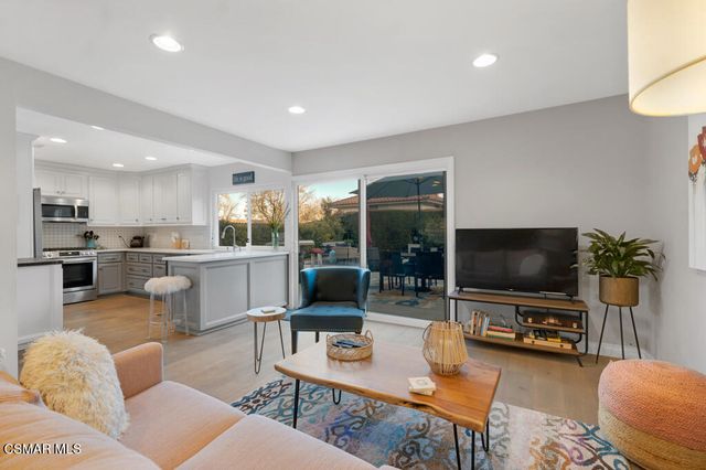 972 Aranmoor Avenue, Westlake Village, CA 91361