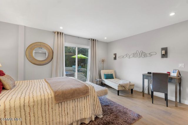 972 Aranmoor Avenue, Westlake Village, CA 91361