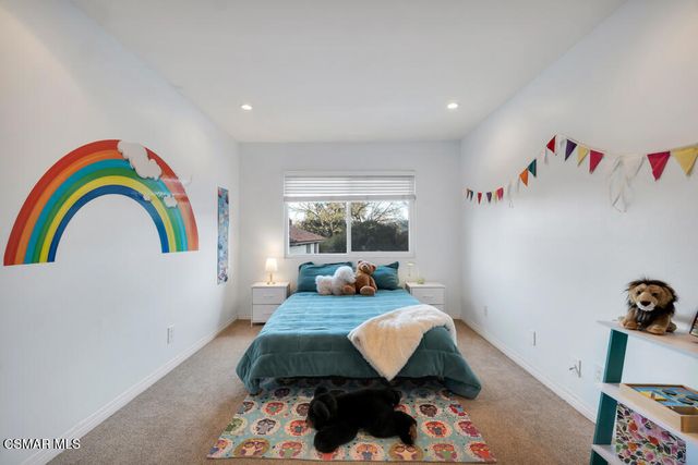 972 Aranmoor Avenue, Westlake Village, CA 91361