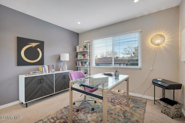 972 Aranmoor Avenue, Westlake Village, CA 91361