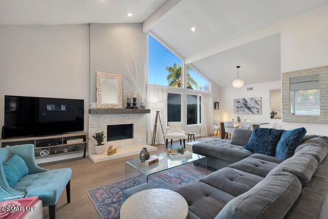 972 Aranmoor Avenue, Westlake Village, CA 91361