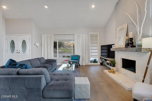 972 Aranmoor Avenue, Westlake Village, CA 91361