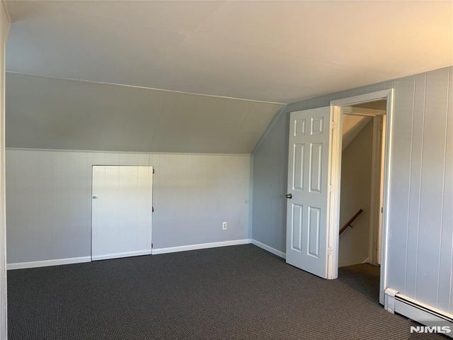 19 Bryant Street, Paramus, NJ 07652