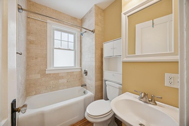 3214 Oliver Avenue N, Minneapolis, MN 55412