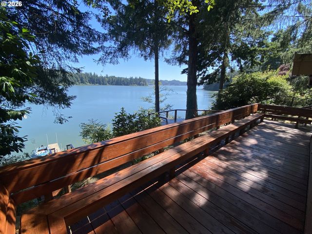 5360 BUCKSKIN BOB, Florence, OR 97439