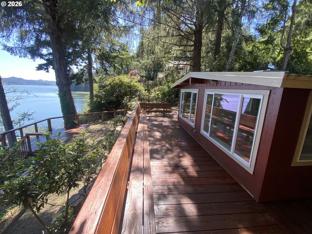 5360 BUCKSKIN BOB, Florence, OR 97439