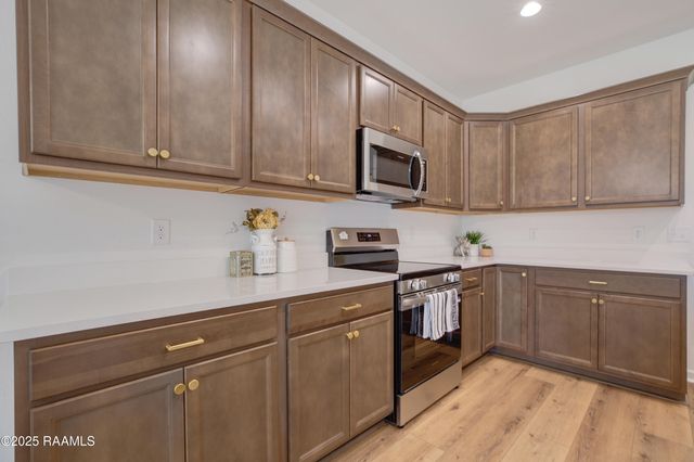 209 Tatum Lane, Youngsville, LA 70592