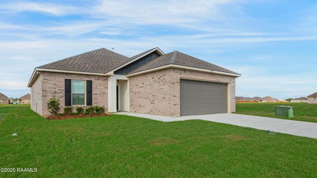 209 Tatum Lane, Youngsville, LA 70592