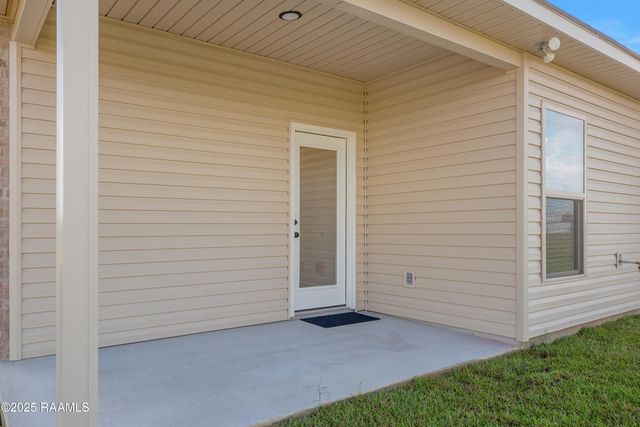 209 Tatum Lane, Youngsville, LA 70592