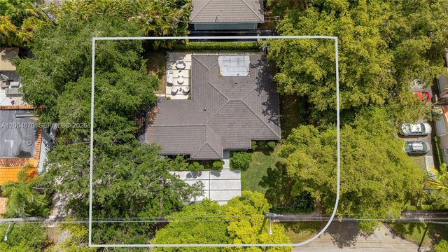 831 Cortez St, Coral Gables, FL 33134