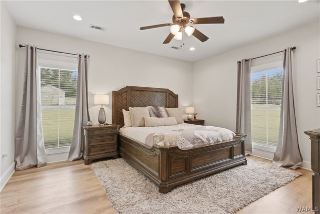 21149 Max Vintson, Northport, AL 35475