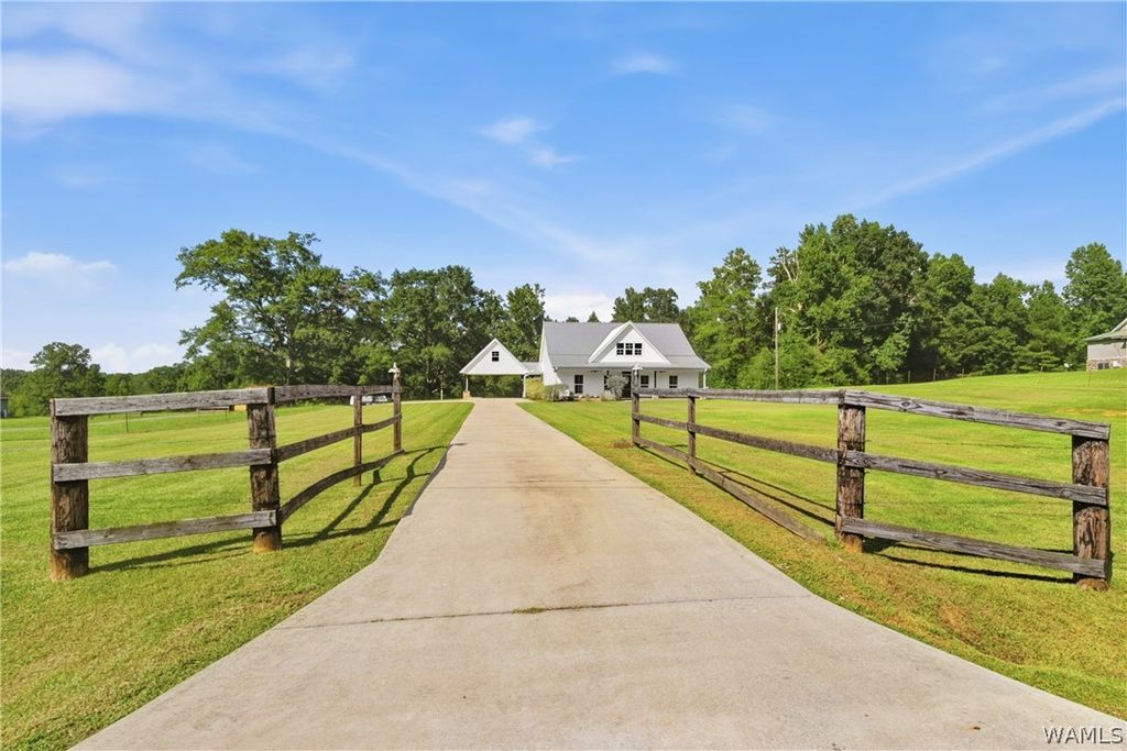 21149 Max Vintson, Northport, AL 35475