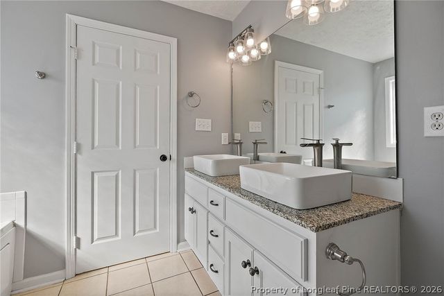 5353 Pringle Way, Fayetteville, NC 28348