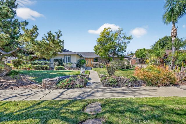 1377 N Shelley Avenue, Upland, CA 91786