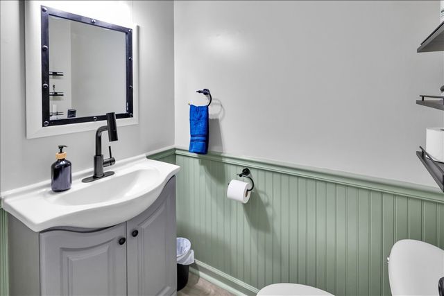 940 Orchard Court, Batavia, IL 60510