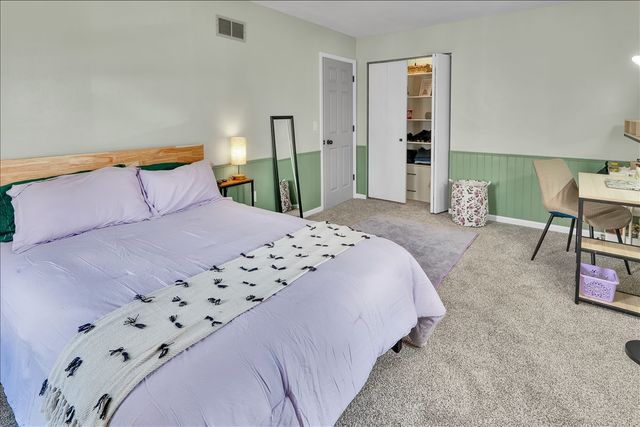 940 Orchard Court, Batavia, IL 60510