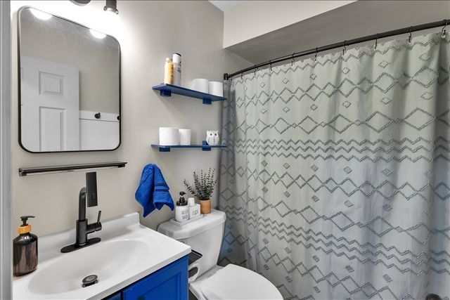 940 Orchard Court, Batavia, IL 60510