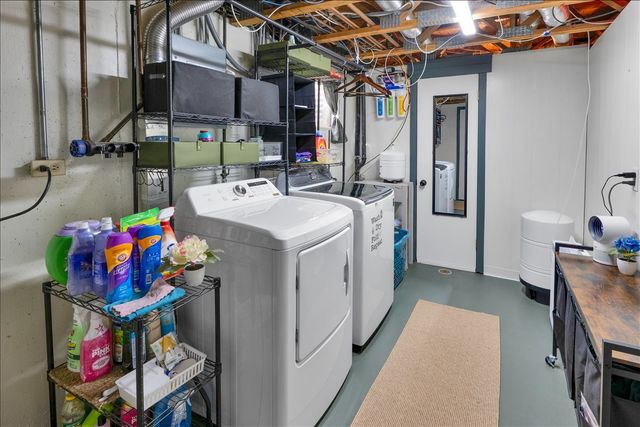 940 Orchard Court, Batavia, IL 60510