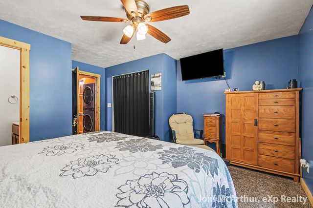 11801 19 Mile Road NE, Cedar Springs, MI 49319