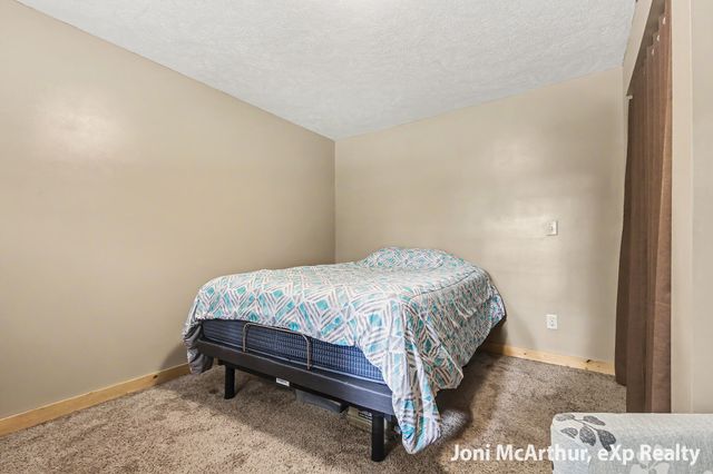 11801 19 Mile Road NE, Cedar Springs, MI 49319