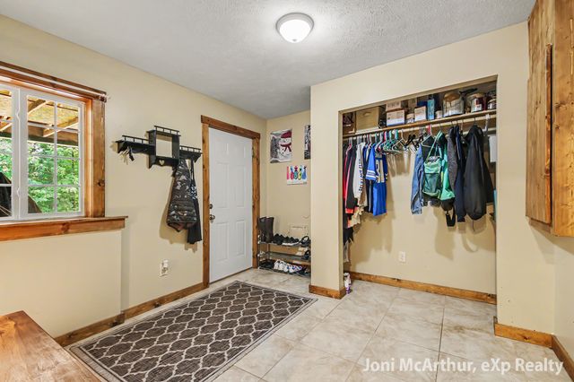 11801 19 Mile Road NE, Cedar Springs, MI 49319