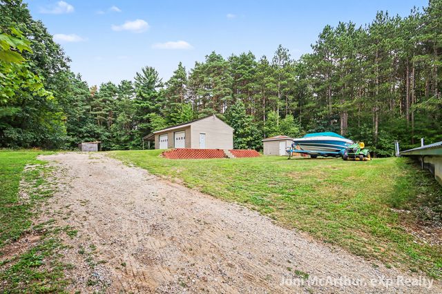 11801 19 Mile Road NE, Cedar Springs, MI 49319