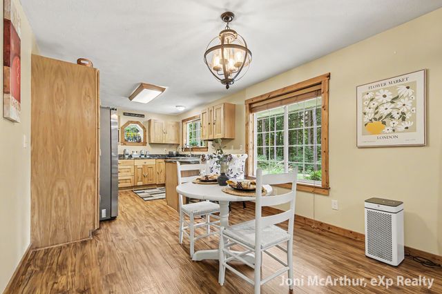 11801 19 Mile Road NE, Cedar Springs, MI 49319