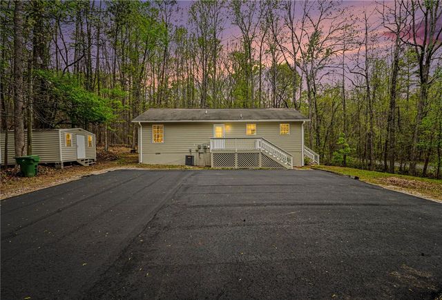 468 Holden Drive, Westminster, SC 29693