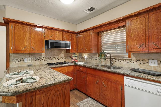 1807 Marlock Lane, Pasadena, TX 77502